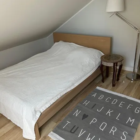 Goscinne Pod Klonami